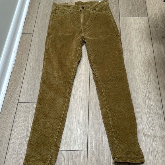 NWT Levi’s 721 High Rise Skinny Corduroy Pants - Picture 2 of 8